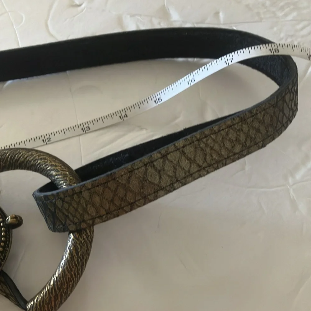 FINAL MARKDOWN Detailed ladies belt